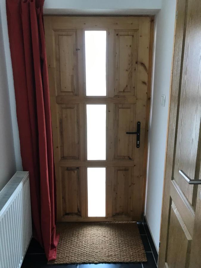 Kerti franciaágyas apartman Vác Esterno foto